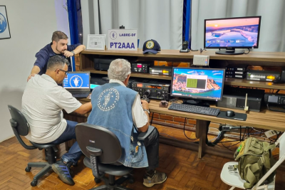 Encontro histórico marca o início de uma nova fase na entidade, com debates, aprovação de ofícios e reforço da transparência junto aos radioamadores do DF e Entorno.